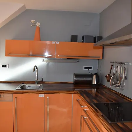 krevet i doručak Sunset 4*