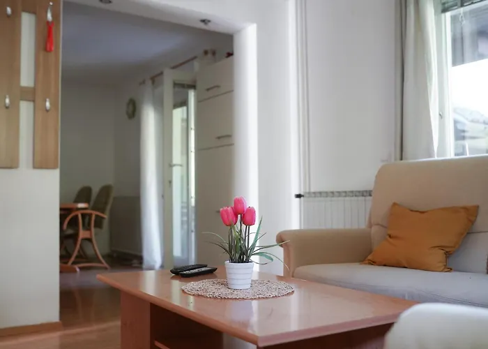 Sunset לינה וארוחת בוקר 4*