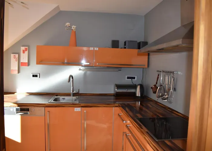 Alojamento de Acomodação e Pequeno-almoço Sunset 4*